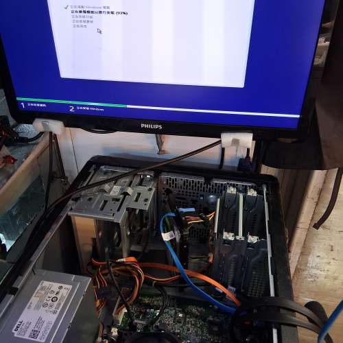 Dell VOSTRO 3900/i5 4460/4GB/DVD/Win10......