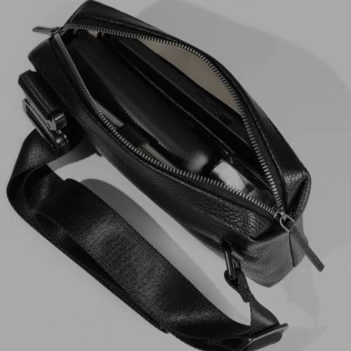 出售私人真藏男仕真皮袋