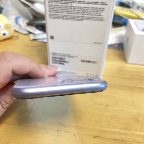 港版 iphone 11 紫色 64gb 電65