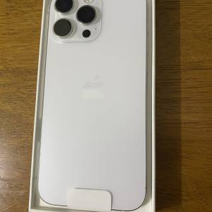 iPhone 16 Pro Max 256gb白色99.99新