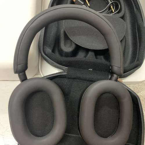 99%New Sony WH-1000XM5 Noise Cancelling Headphones Black