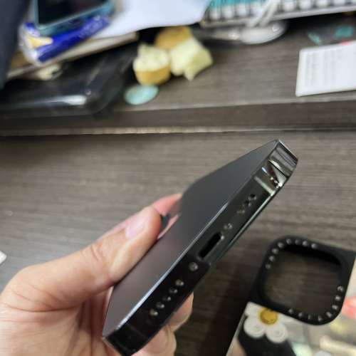 iPhone 14pro 128gb,港行，原裝機冇拆冇修，電池86，所有功能正常冇暗病！