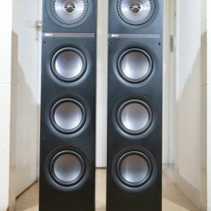 KEF Q500