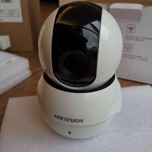 特賣 2個 全新 HiKvision 海康威視 IP Cam