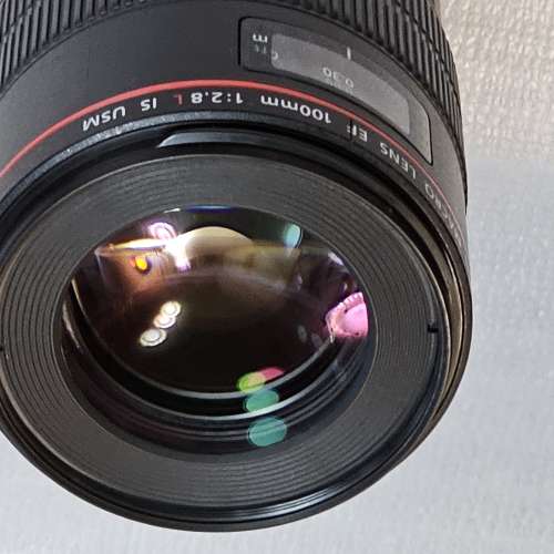 Canon EF 100mm f/2.8L 紅圈微距鏡