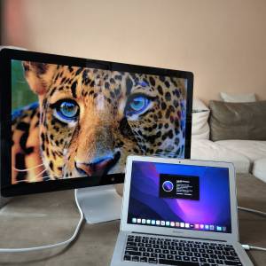 Macbook Air + Apple 2K Cinema Display