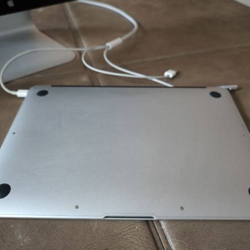 Macbook Air + Apple 2K Cinema Display