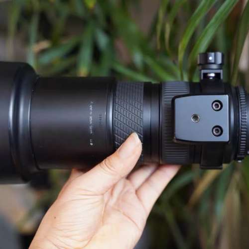 SIGMA ZOOM APO 70-210mm F2.8