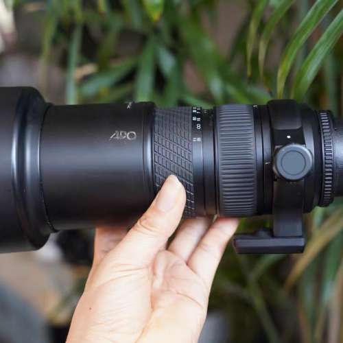 SIGMA ZOOM APO 70-210mm F2.8