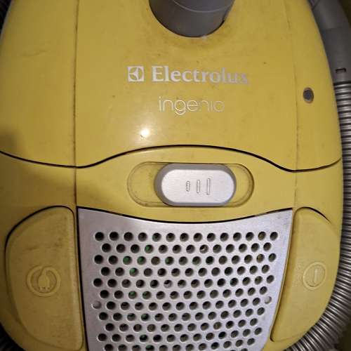 二手 Sell 請洽詢我 Electrolux 伊萊克斯 Z1550