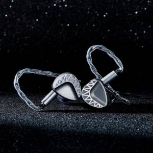 Unique Melody Maven II / Jet Black