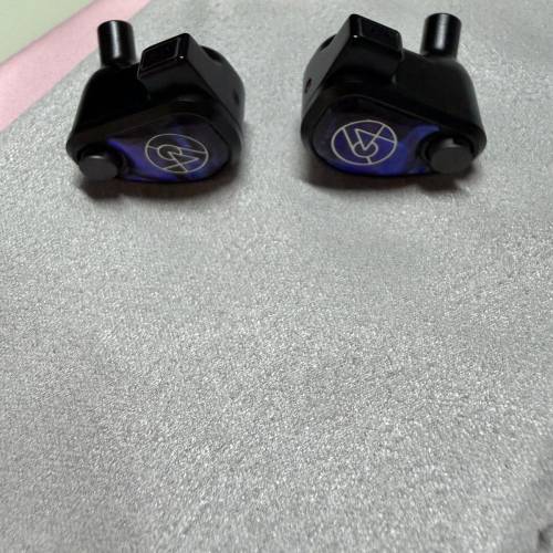 64 Audio Vol&uuml;r 入耳式耳機