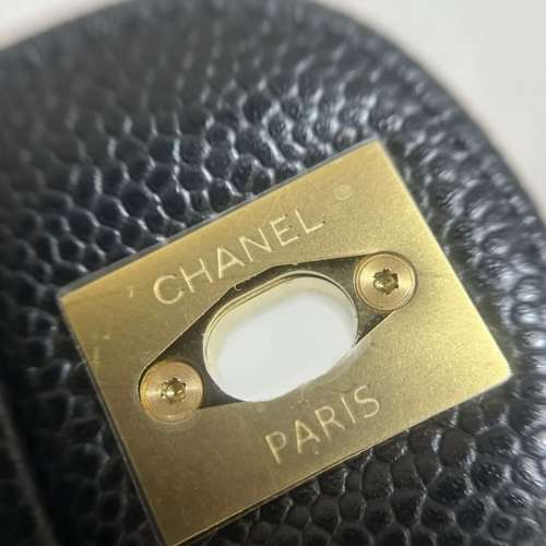 全新𝐂𝐇𝐀𝐍𝐄𝐋 𝐂𝐅𝟐𝟓手袋