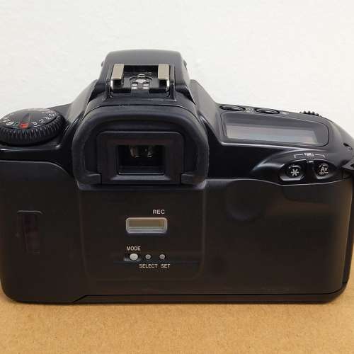 Canon EOS 88 菲林相機 + EF 35-80mm F4-5.6 鏡頭 + RS-60E3 遙控