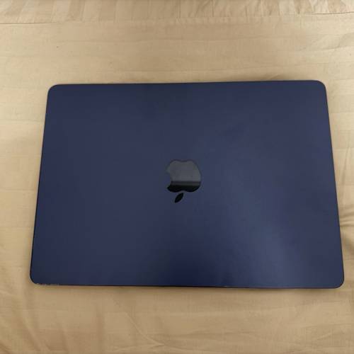 Macbook Air 13 M2 8GB RAM