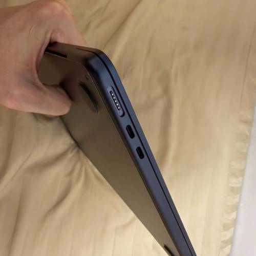 Macbook Air 13 M2 8GB RAM