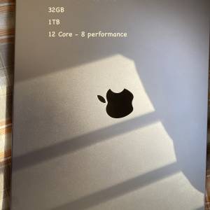 Apple MacBook Pro 16" M2 Max