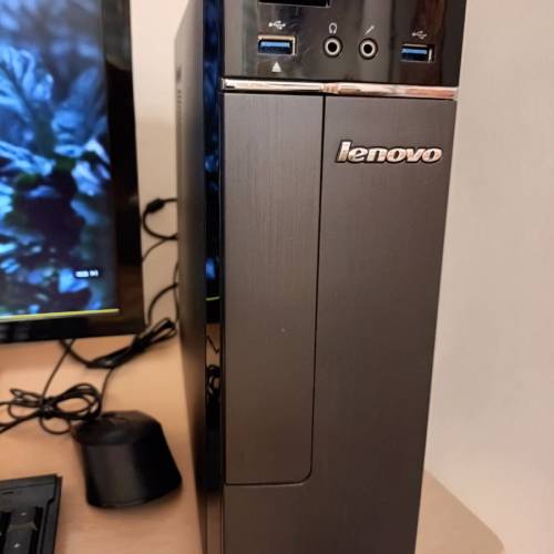 聯想牌子(LENOVO )纖細型桌上電腦主機