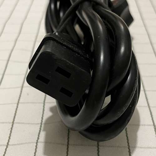 100% 全新 Server 級 IEC C19 專業電源線