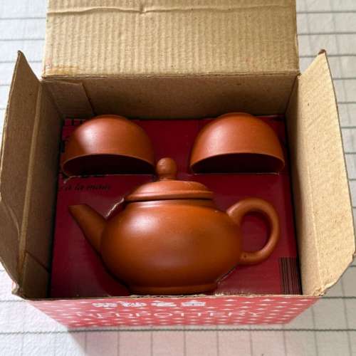 全新潮洲功夫茶紫砂茶壺連杯兩隻