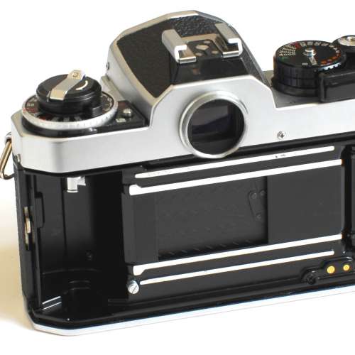 Nikon FE2 body 蜂巢簾快門 90% New