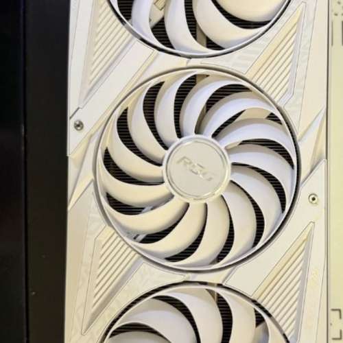 ASUS ROG-STRIX-RTX3090-O24G-WHITE