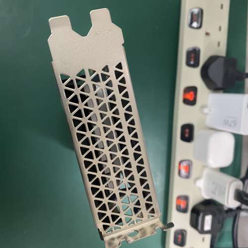 P106礦卡，連礦機