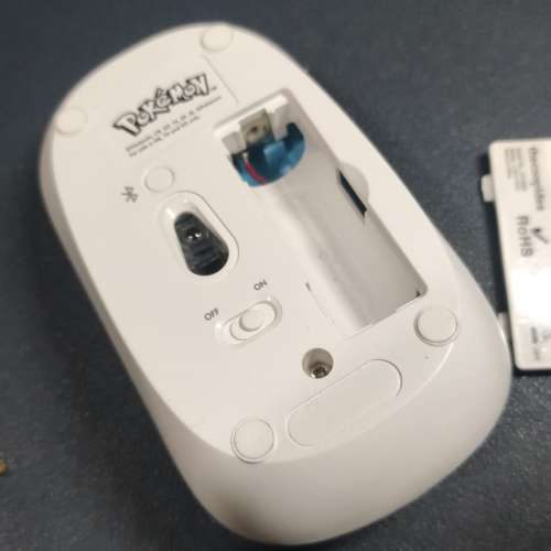 35鍵藍牙5.0可充電無線數字鍵盤 及 Pok&eacute;mon Tappy Pro 藍牙滑鼠