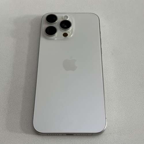 99 % New i phone 15 pro max 256GB (HK行貨)