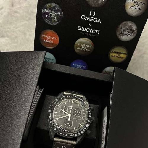 Omega x Swatch 限量版水星手錶