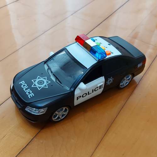 玩具 3 件(非電動)