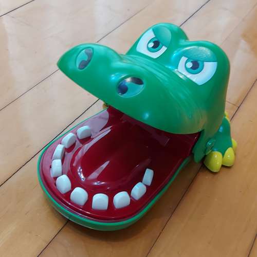 玩具 3 件(非電動)