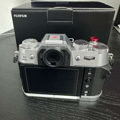 水貨 Fujifilm X-T50 Body - 銀色 連smallriig配件