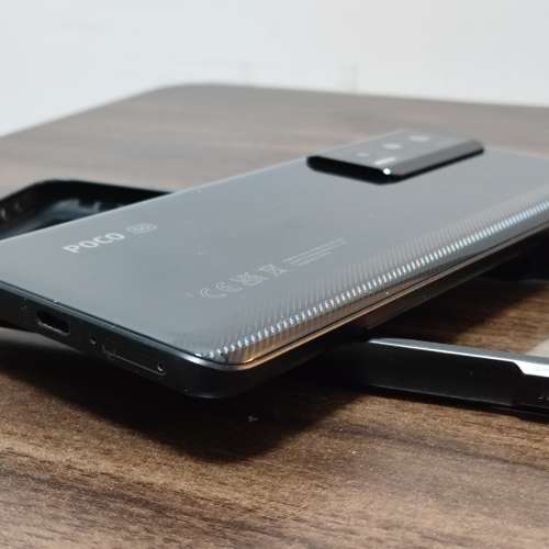 出售黑色poco F5 pro 512GB