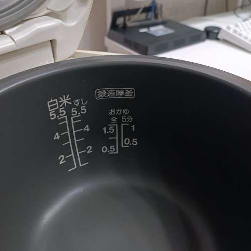 東芝RC-10 JMI 厚釜飯煲