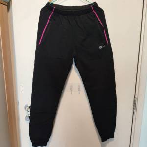 98%勁新行貨Nebo運動長褲 28寸碼 黑色