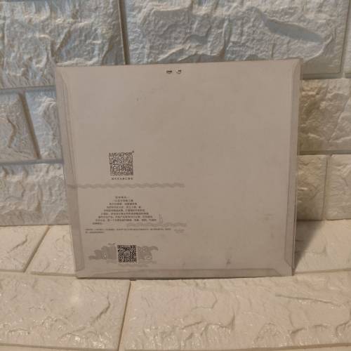 全新原裝青島澳林匹克紀念帆船