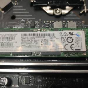 三星PM981 MZVLB256HAHQ 256G M.2-2280 SSD固態硬碟