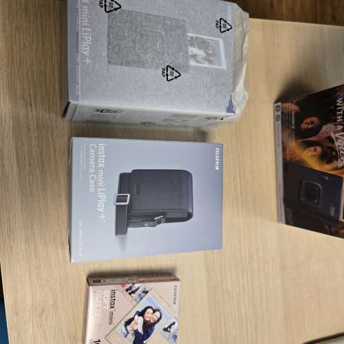 全新水貨 FUJIFILM INSTAX MINI LIPLAY+ 兩用即有即影相機 套裝 包原裝相機套加10...