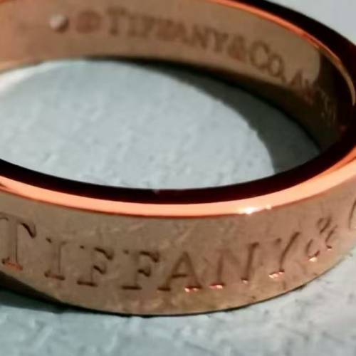 Tiffany & Co 三鑽鉑金戒指