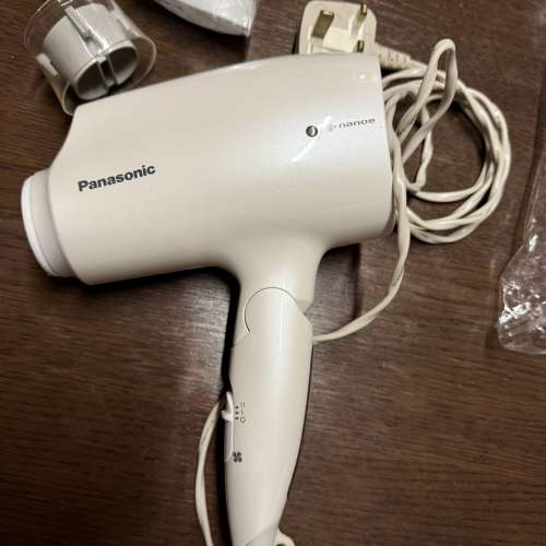 Panasonic EH-NA46白金納米離子護髮風筒