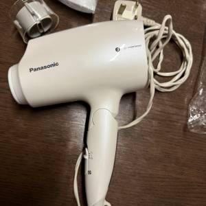Panasonic EH-NA46白金納米離子護髮風筒