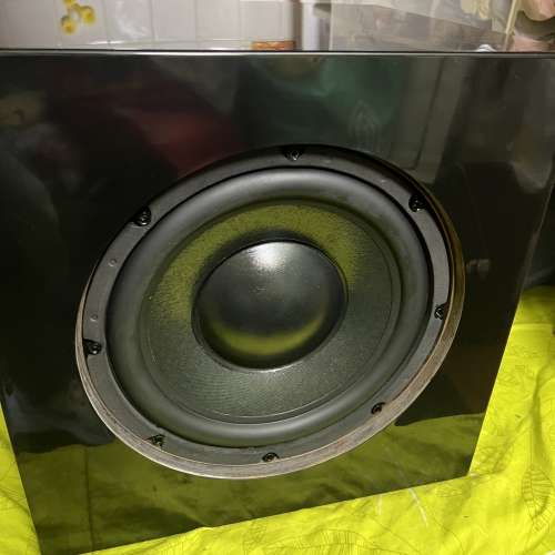 旗艦 QUAD  LF-102 英國超低音喇叭(新淨）