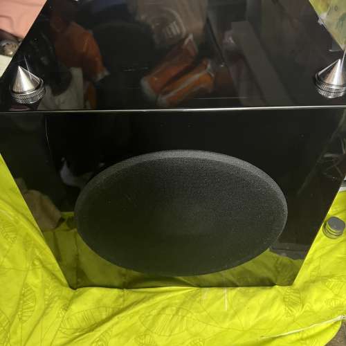 旗艦 QUAD  LF-102 英國超低音喇叭(新淨）