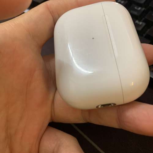 90%New Apple AirPods Pro 2 MagSafe Case