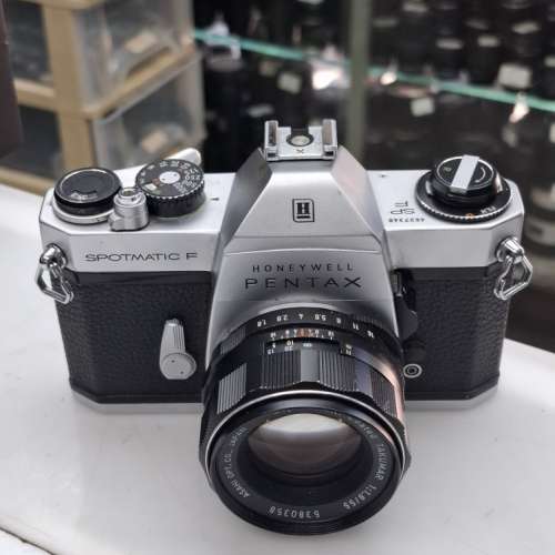 KONICA AUTOREFLEX A3 + HEXANON 50MM F1.7   MINOLTA SRT 101 + MC 58MM F1.4 全正常