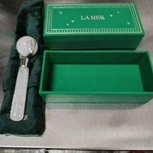 La Mer face roller  按摩棒 (包順豐智能櫃或順豐站)