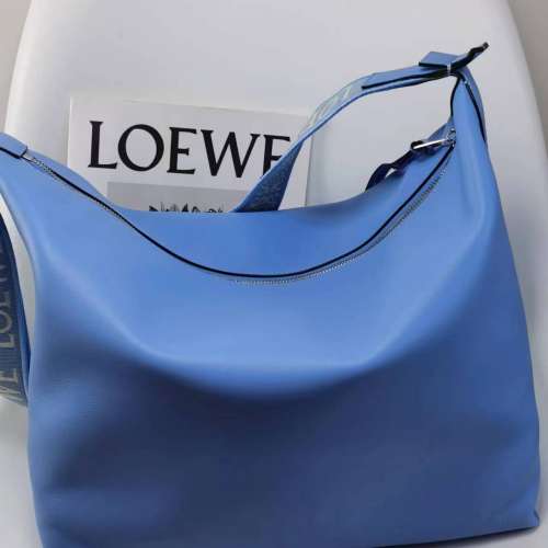 LOEWE 提花带子