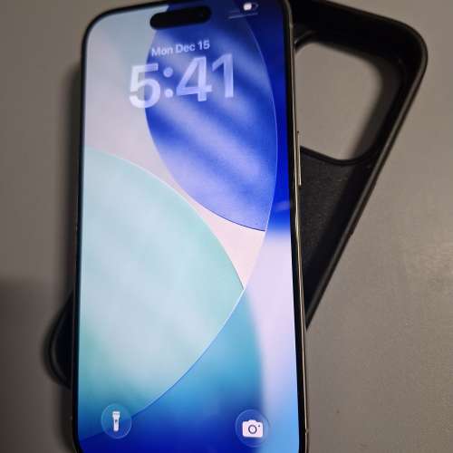 新淨钛原色港版iPhone15 pro 256gb battery health 88%