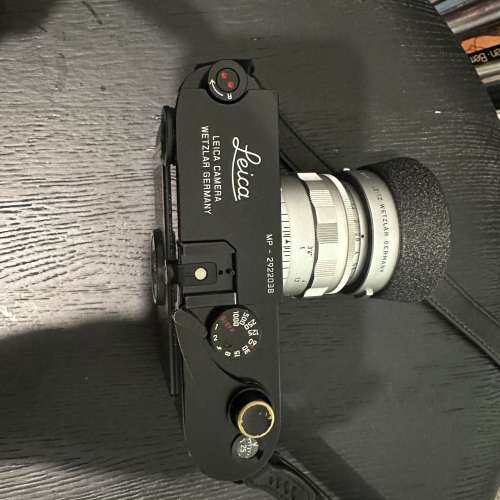 Leica MP black paint a la carte